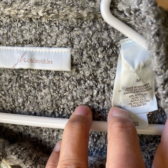 JH Collectable Bell Sleeved Cardigan Sweater. Size medium - Picture 6 of 6